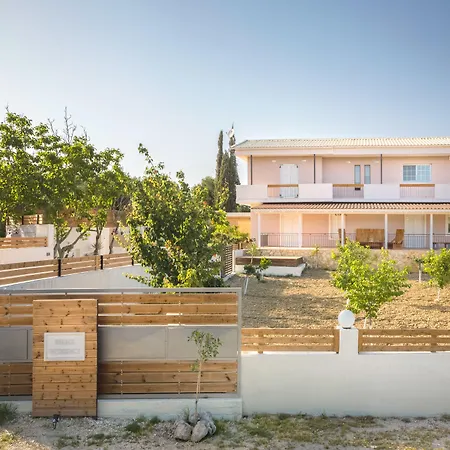 Bruma Luxury Villa