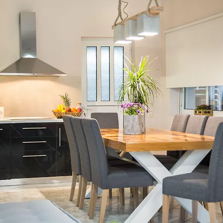 Villa Bruma Luxury *