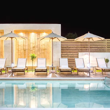 Bruma Luxury Mouzákion