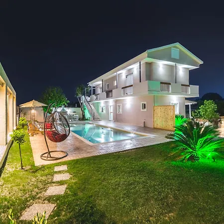 Bruma Luxury Вилла *