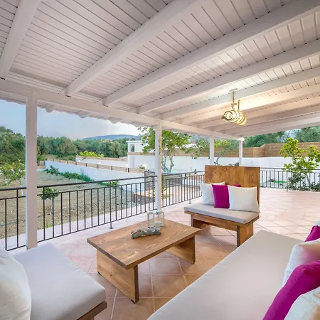 Bruma Luxury Villa *