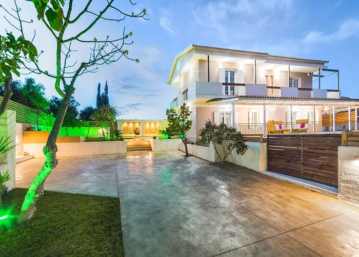 Vila Bruma Luxury Mouzákion